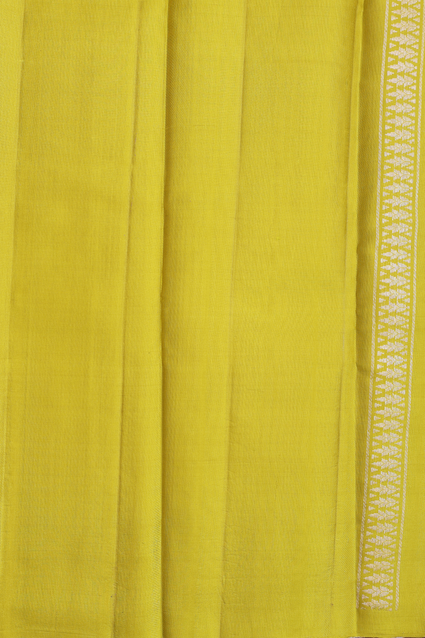 Kanchipuram Silk Saree In Beige Along Checks With Motifs