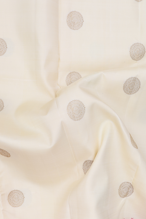 Kanchipuram Silk Saree In Beige With Chakram Buttas