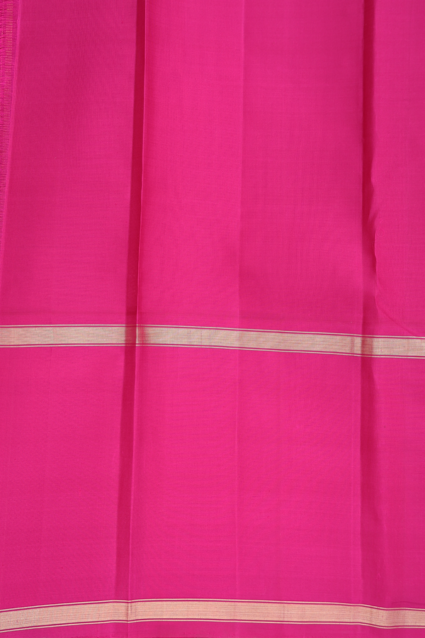 Kanchipuram Silk Saree In Beige With Checks Design