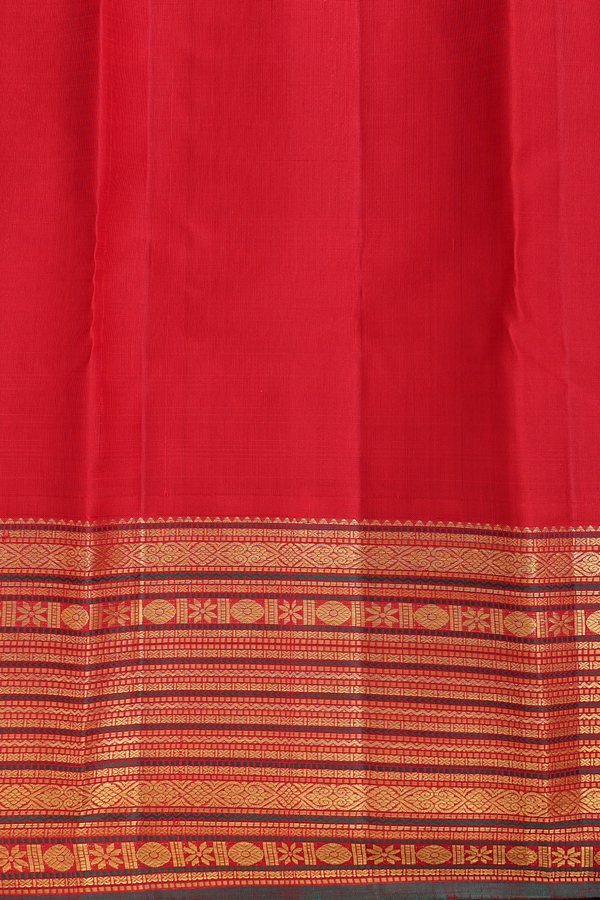 Kanchipuram Silk Saree In Beige With Checks Design