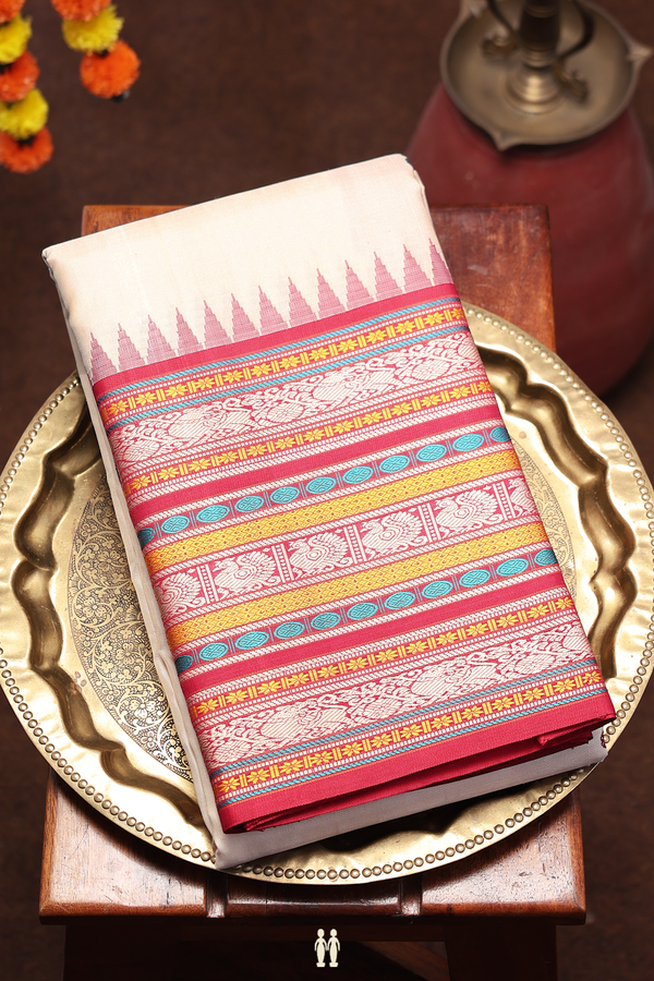 Kanchipuram Silk Saree In Ivory With Floral Buttas