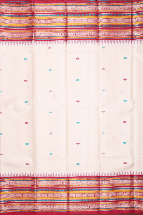 Kanchipuram Silk Saree In Ivory With Floral Buttas