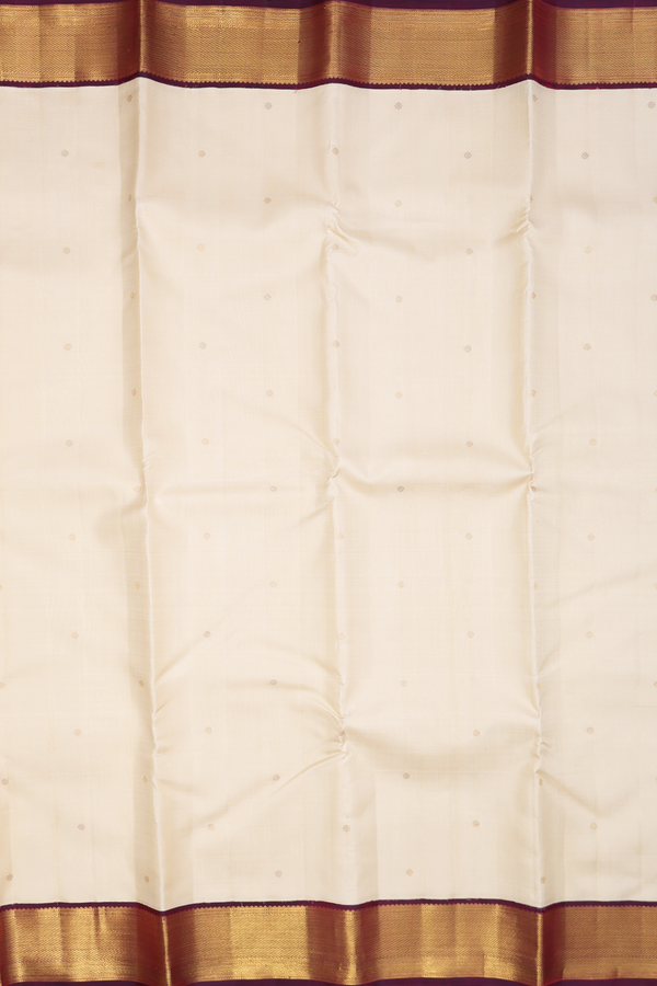 Kanchipuram Silk Saree In Beige With Floral Buttis