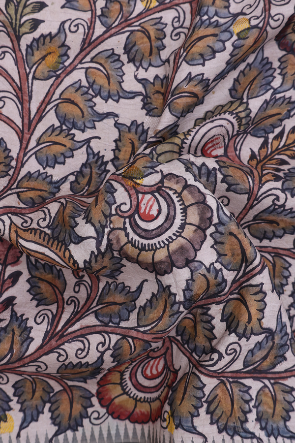 Kanchipuram Silk Saree In Beige With Hand Painted Design
