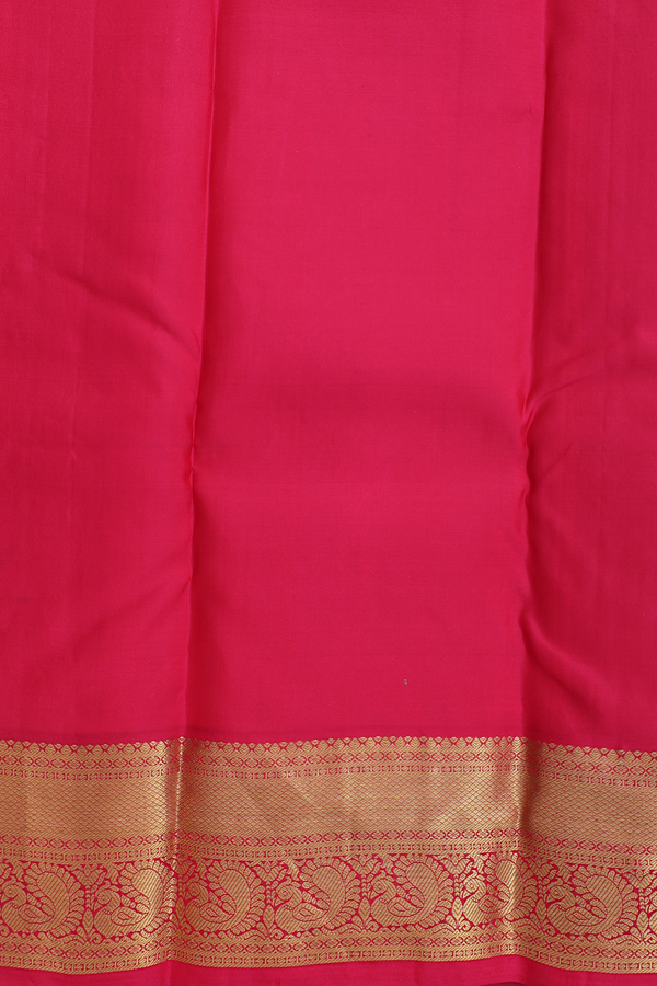 Kanchipuram Silk Saree In Beige With Stripes Design