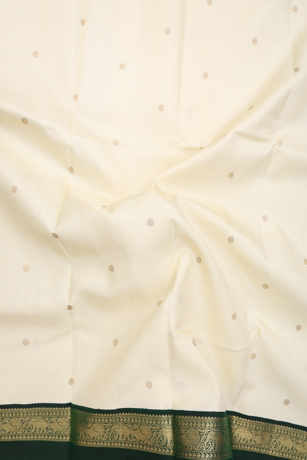 Kanchipuram Silk Saree In Beige With Zari Buttas
