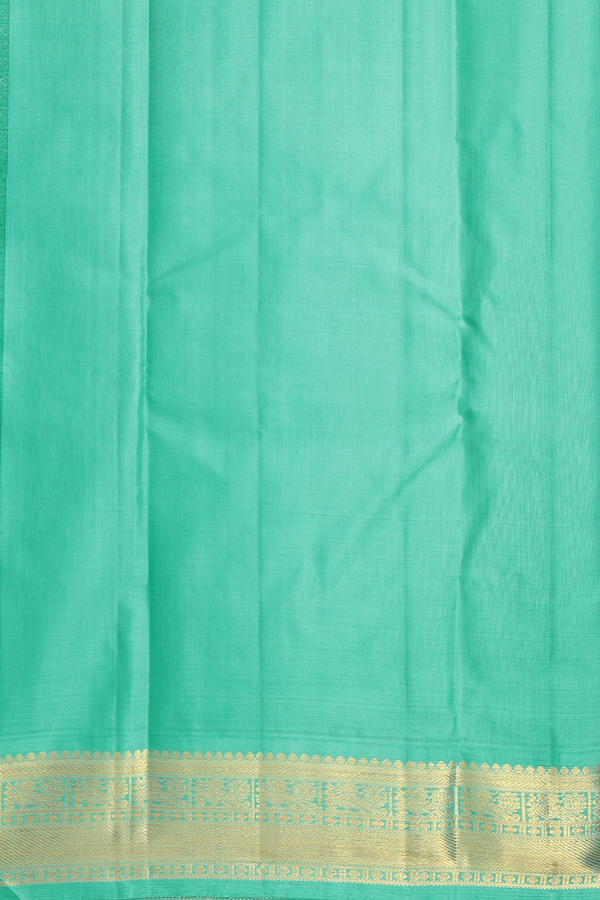 Kanchipuram Silk Saree In Berry Purple With Floral Buttas