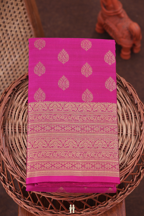Kanchipuram Silk Saree In Berry Purple With Zari Buttas