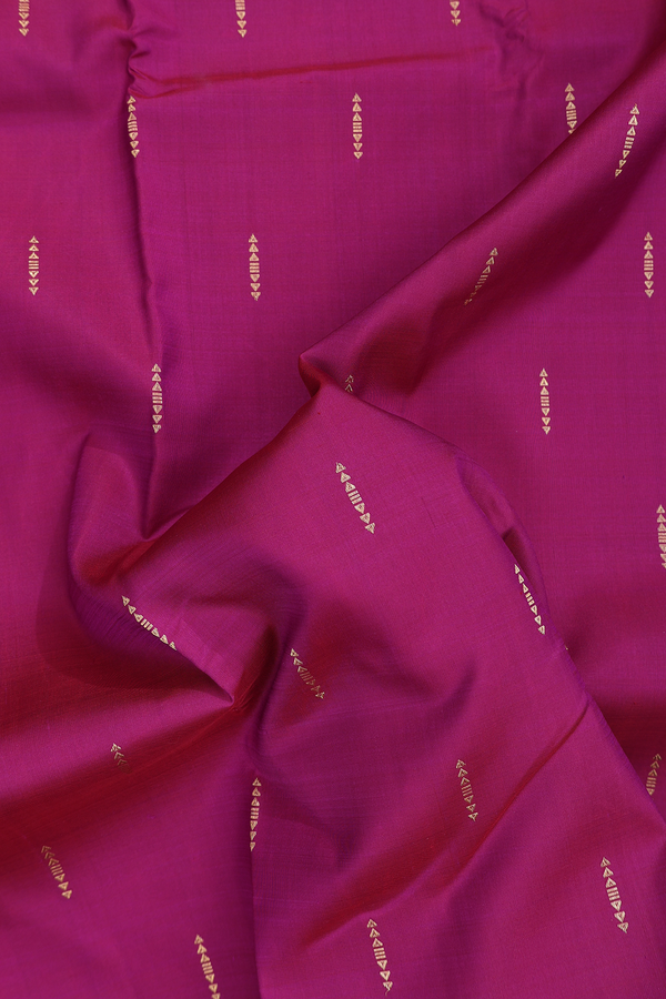Kanchipuram Silk Saree In Berry Purple With Zari Buttas