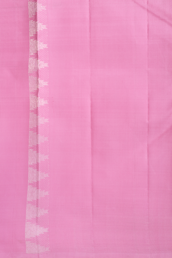 Kanchipuram Silk Saree In Biscuit Color With Zari Design