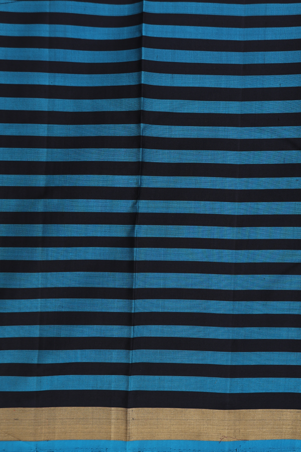 Kanchipuram Silk Saree In Black And Blue With Checks Design