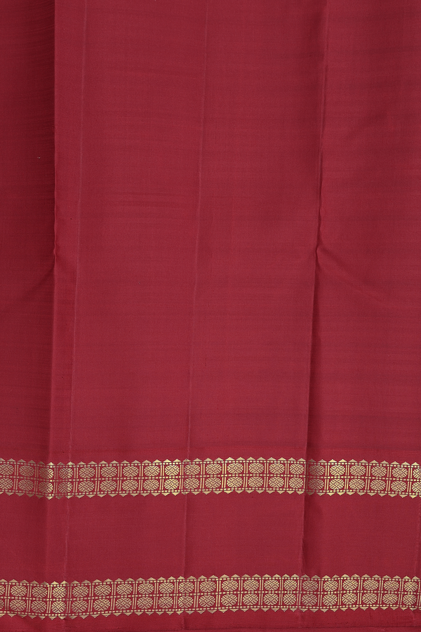 Kanchipuram Silk Saree In Black And Red With Checks Design