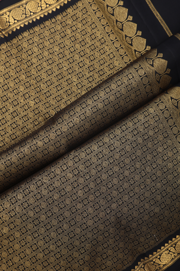 Kanchipuram Silk Saree In Black And White With Checks Design