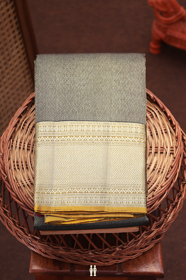 Kanchipuram Silk Saree In Black With Brocade Design