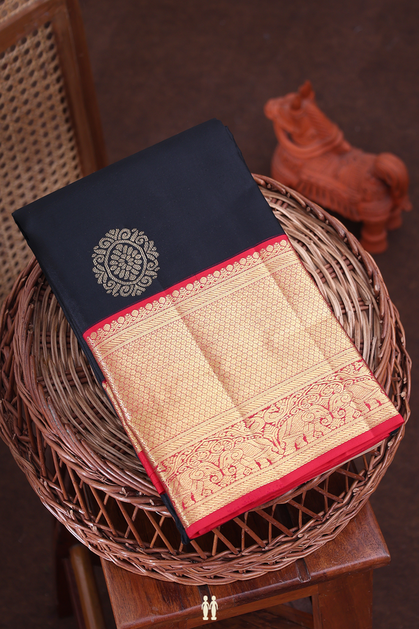 Kanchipuram Silk Saree In Black With Chakram Motifs