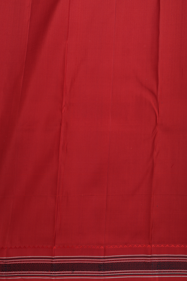 Kanchipuram Silk Saree In Black With Contrast Border