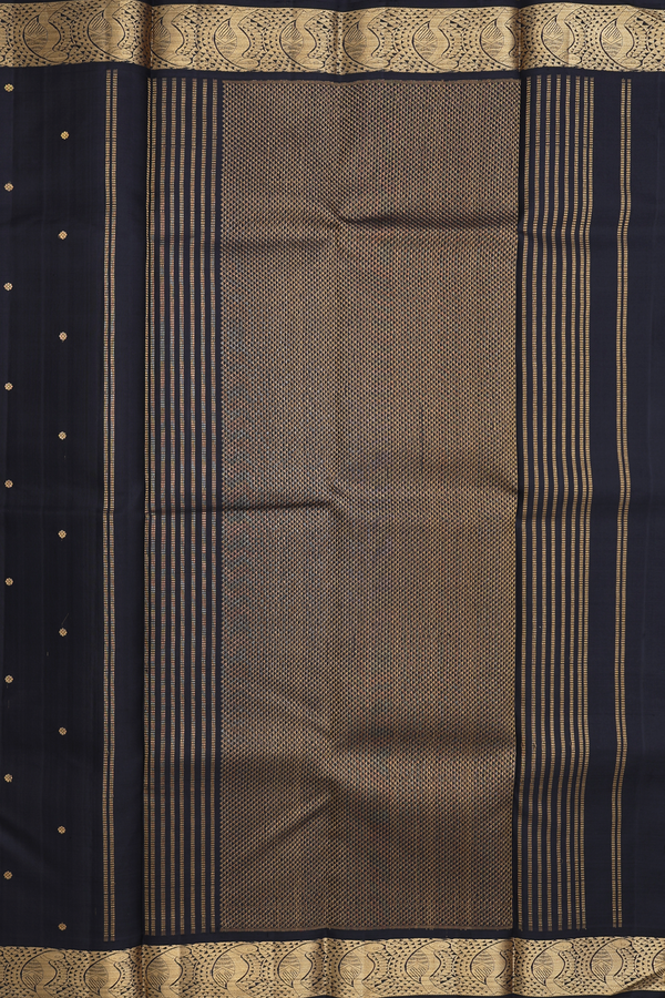 Kanchipuram Silk Saree In Black With Floral Buttis