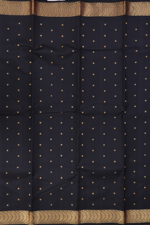 Kanchipuram Silk Saree In Black With Floral Buttis