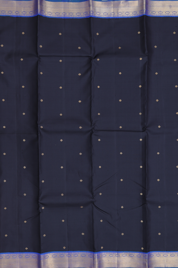 Kanchipuram Silk Saree In Black With Floral Buttis