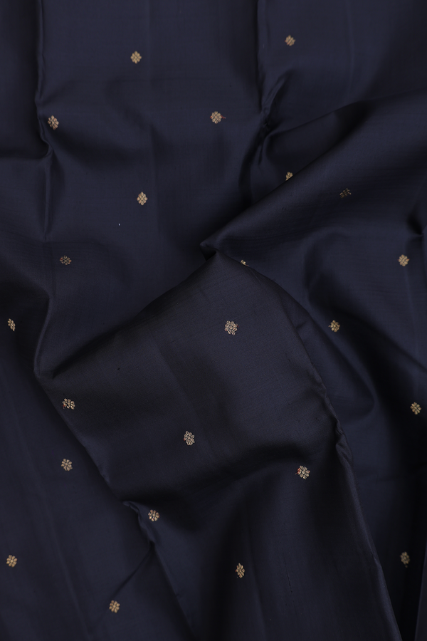 Kanchipuram Silk Saree In Black With Floral Buttis