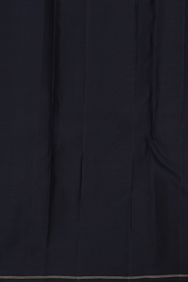 Kanchipuram Silk Saree In Black With Jacquard Pattern