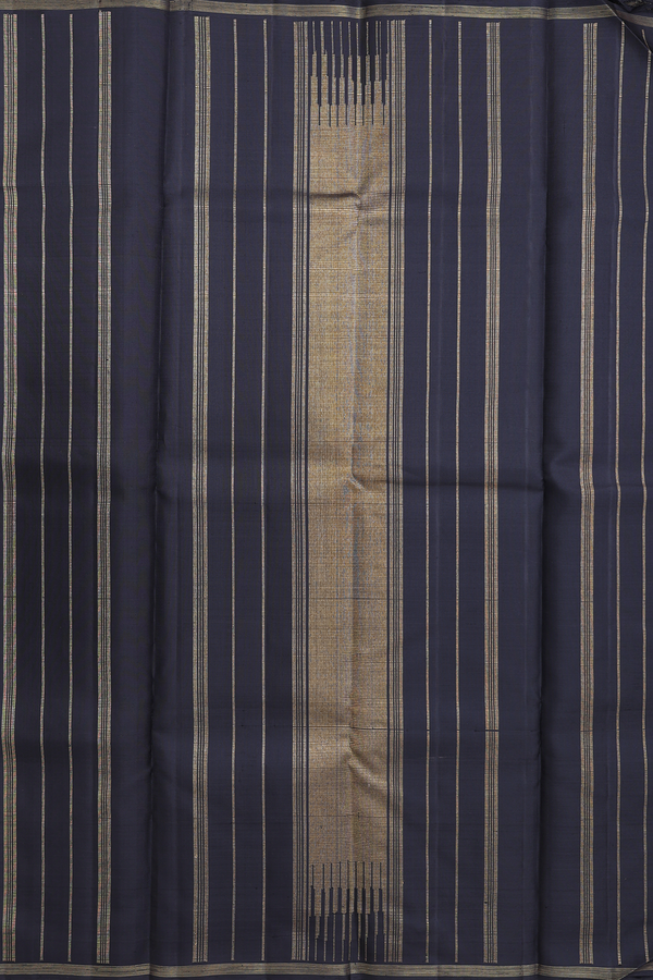 Kanchipuram Silk Saree In Black With Malli Moggu Buttas