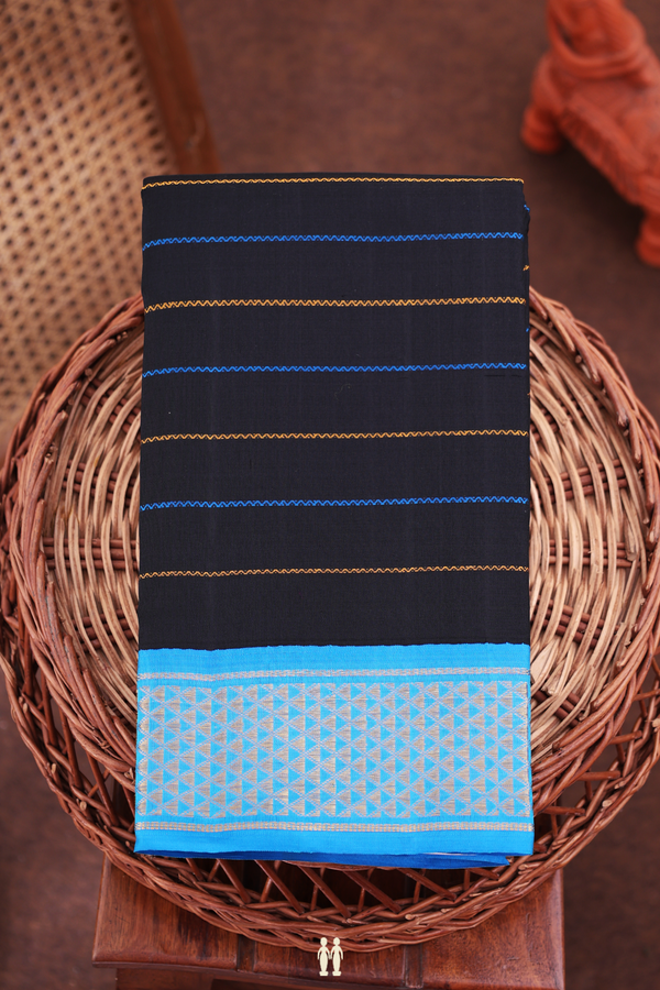 Kanchipuram Silk Saree In Black With Neli Design