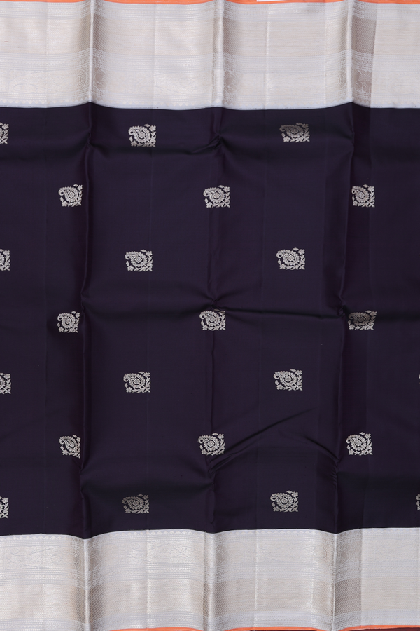 Kanchipuram Silk Saree In Black With Paisley Buttas