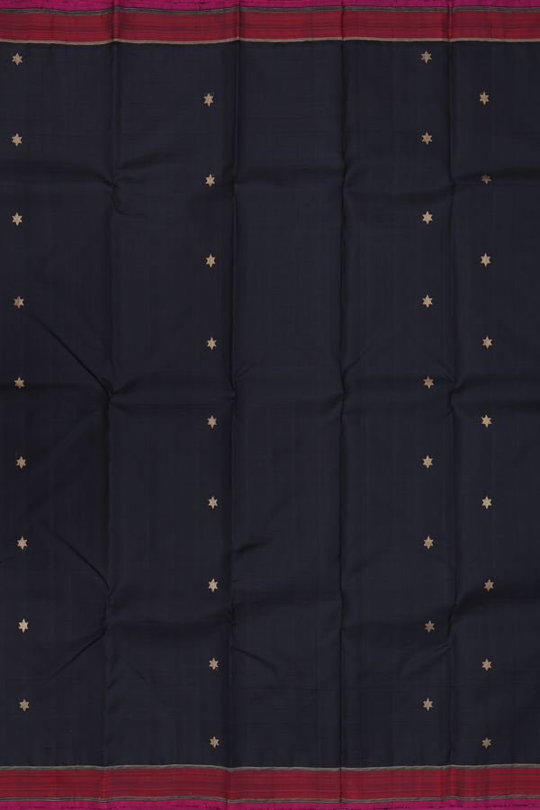 Kanchipuram Silk Saree In Black With Star Buttas