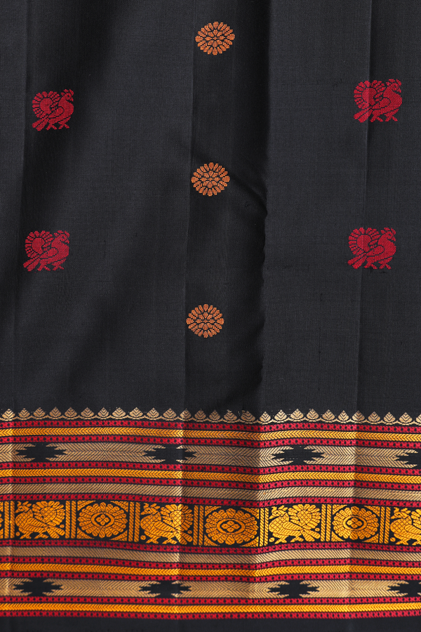 Kanchipuram Silk Saree In Black With Threadwork Border