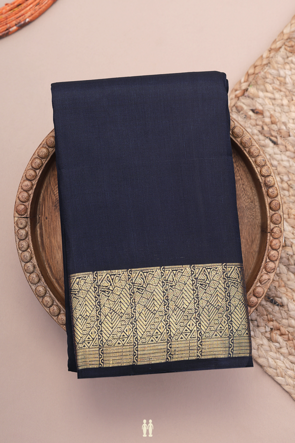 Kanchipuram Silk Saree In Black With Zari Border