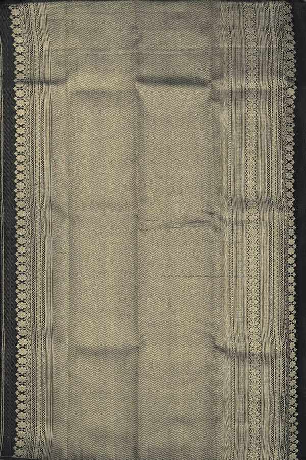 Kanchipuram Silk Saree In Black With Zari Buttas