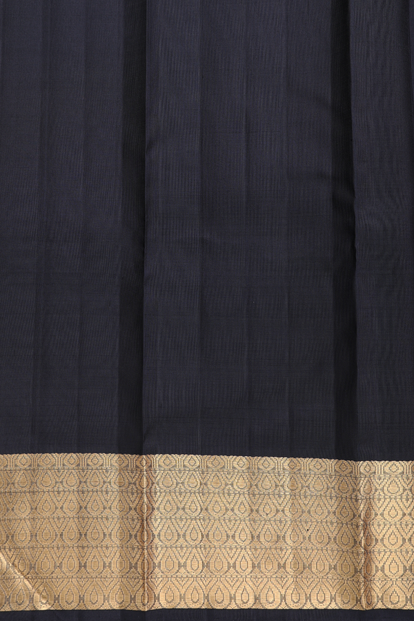 Kanchipuram Silk Saree In Black With Zari Buttas