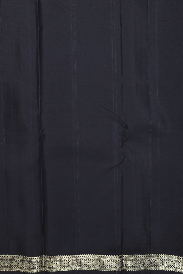 Kanchipuram Silk Saree In Black With Zari Motifs