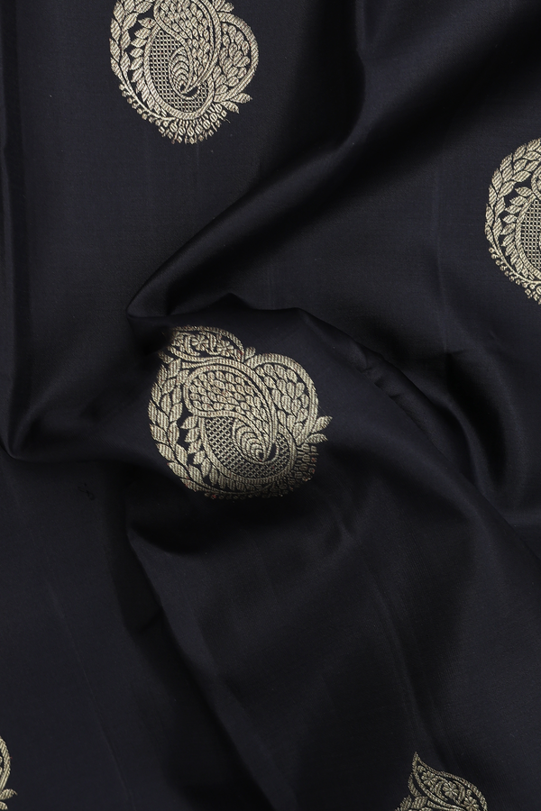 Kanchipuram Silk Saree In Black With Zari Motifs