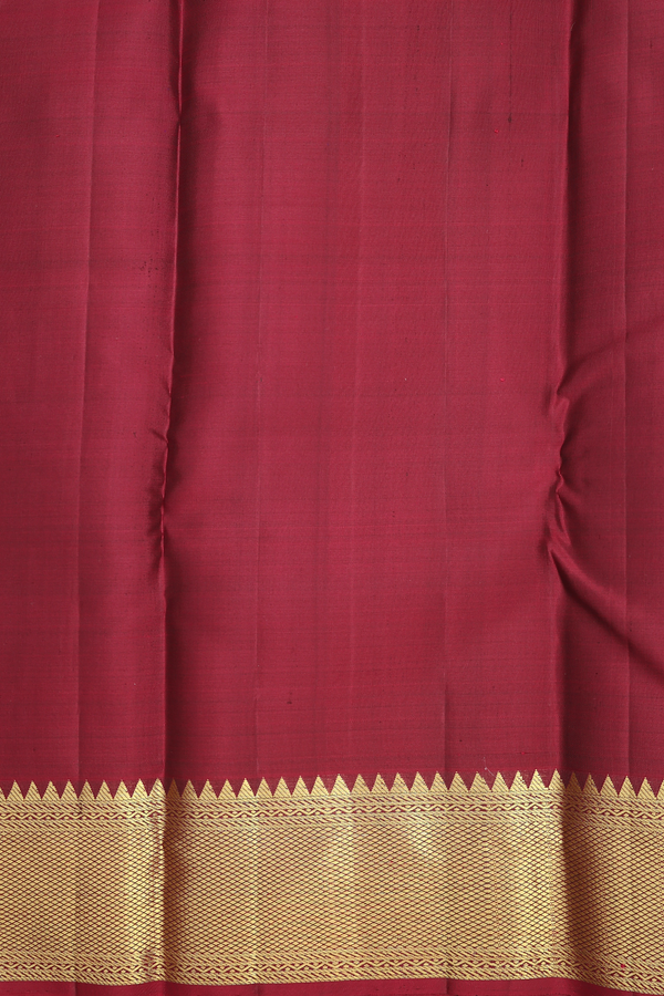 Kanchipuram Silk Saree In Blue With Geometric Design