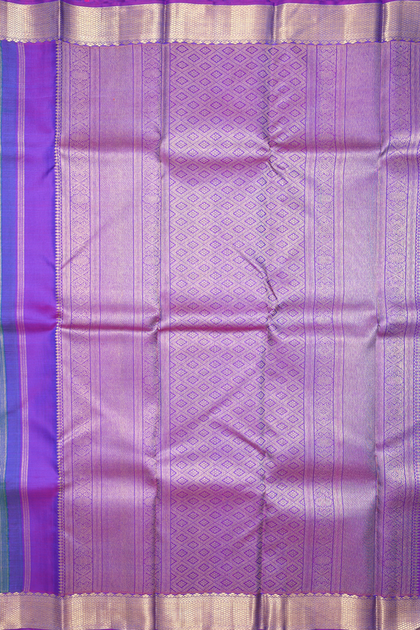 Kanchipuram Silk Saree In Blue With Iruthalai Pakshi Buttas