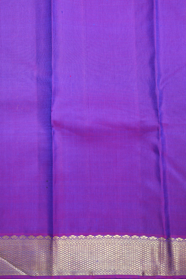 Kanchipuram Silk Saree In Blue With Iruthalai Pakshi Buttas