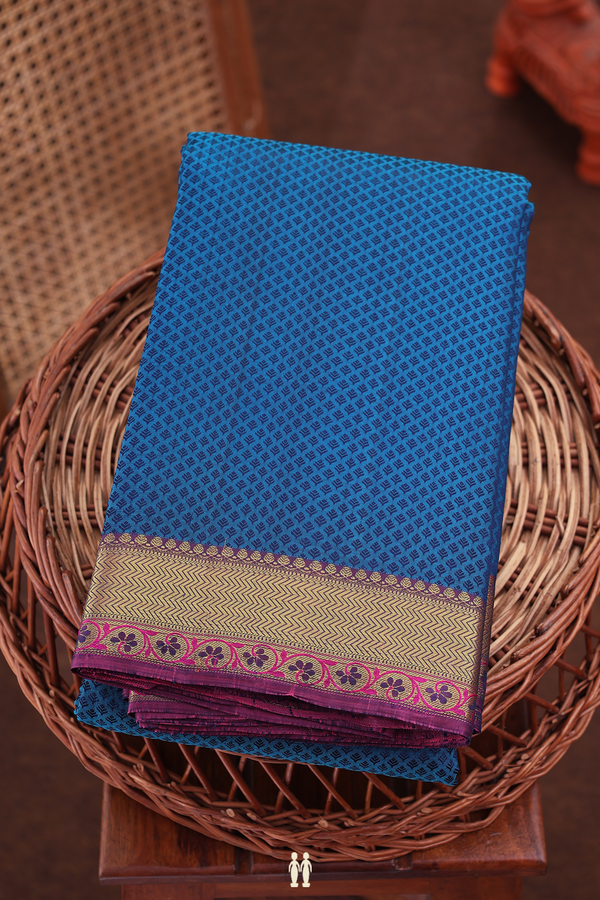 Kanchipuram Silk Saree In Blue With Jacquard Pattern