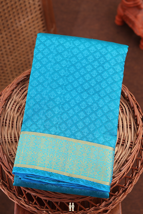 Kanchipuram Silk Saree In Blue With Jacquard Pattern