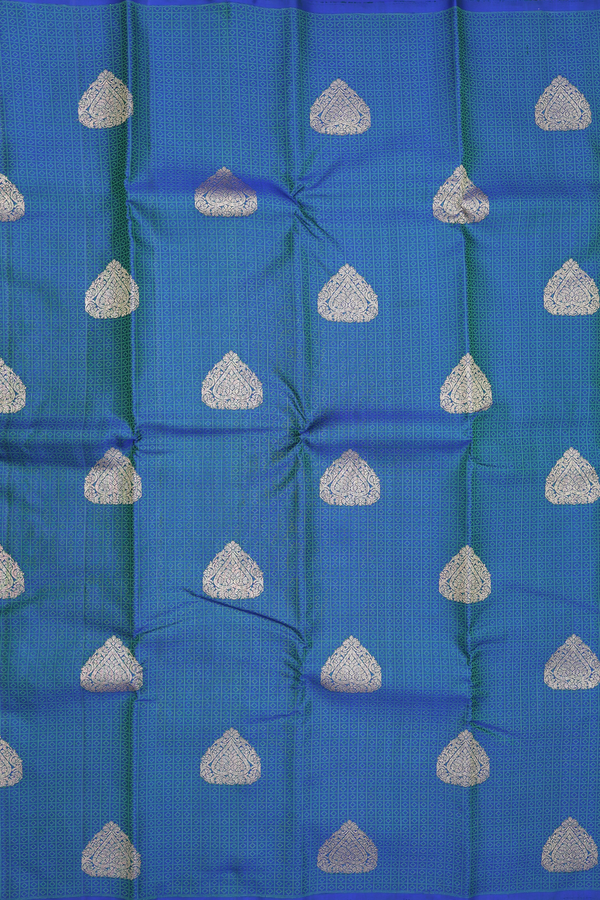 Kanchipuram Silk Saree In Blue With Jacquard Pattern