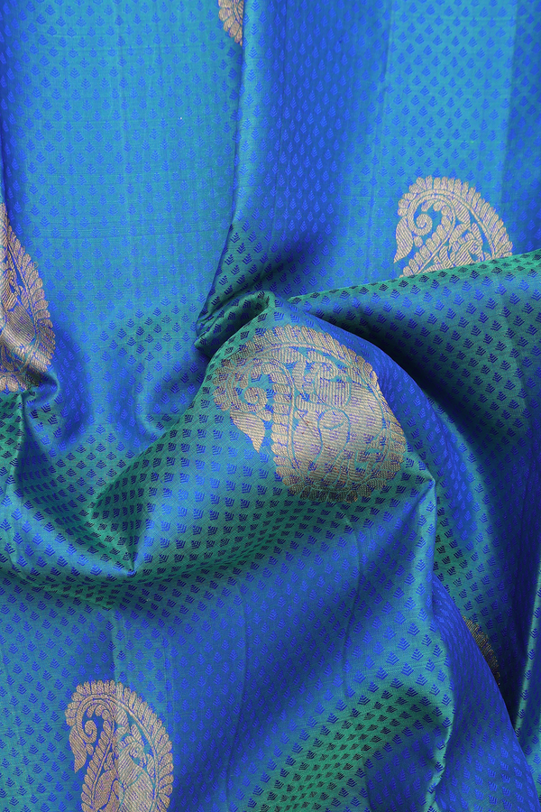 Kanchipuram Silk Saree In Blue With Jacquard Pattern