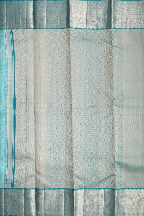 Kanchipuram Silk Saree In Blue With Paisley Design