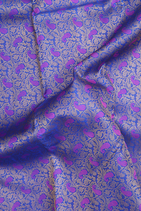 Kanchipuram Silk Saree In Blue With Paisley Design