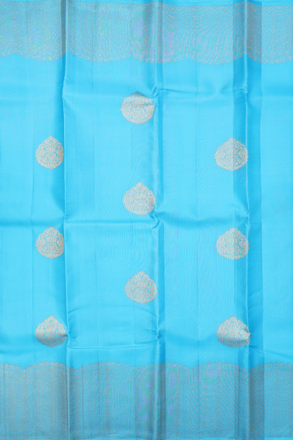 Kanchipuram Silk Saree In Blue With Zari Motifs
