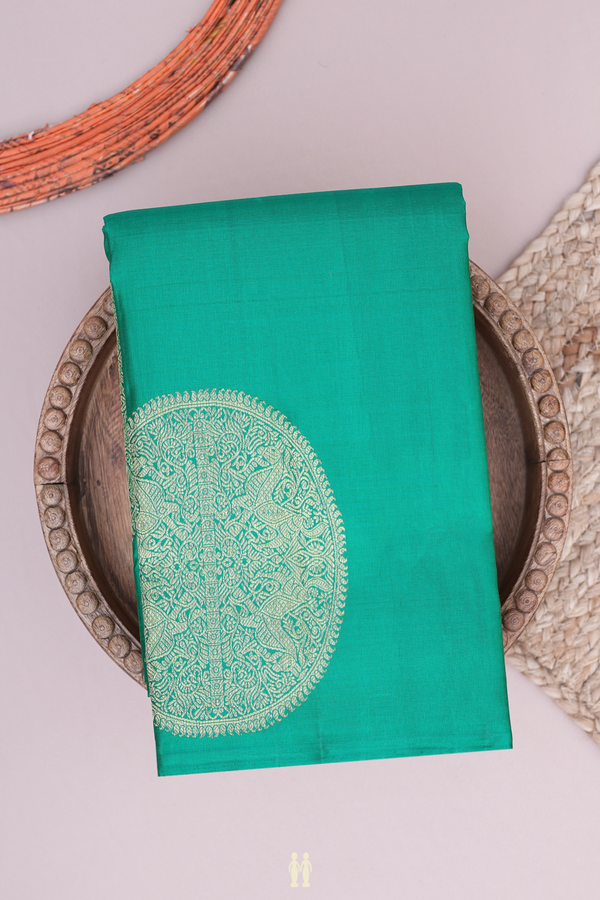 Kanchipuram Silk Saree In Bold Green With Mandala Design
