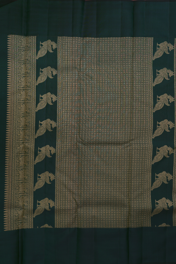 Kanchipuram Silk Saree In Bottle Green With Brocade Design