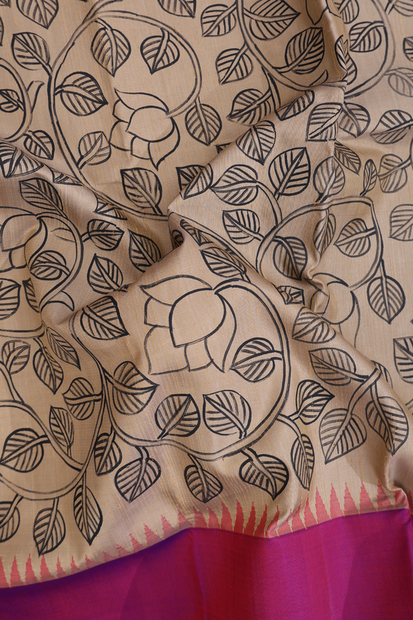 Kanchipuram Silk Saree In Brown With Leaf Design