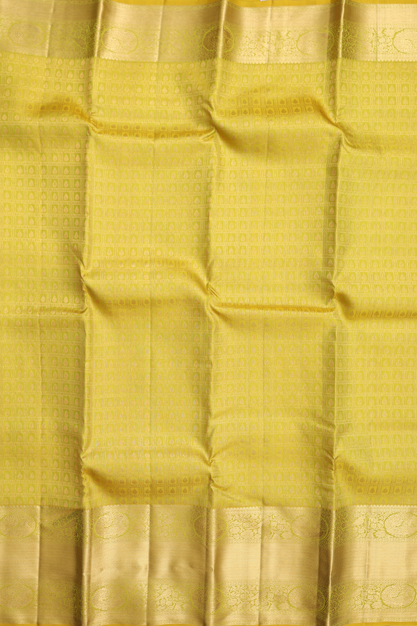 Kanchipuram Silk Saree In Brownish Yellow With Brocade Design