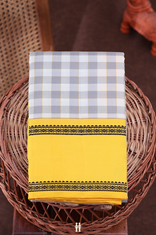Kanchipuram Silk Saree In Grey With Checks Design